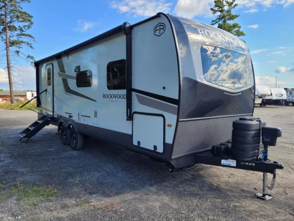 SH22523 Neuf Forest River Rockwood Ultra Lite 2606WS 2026 a vendre1