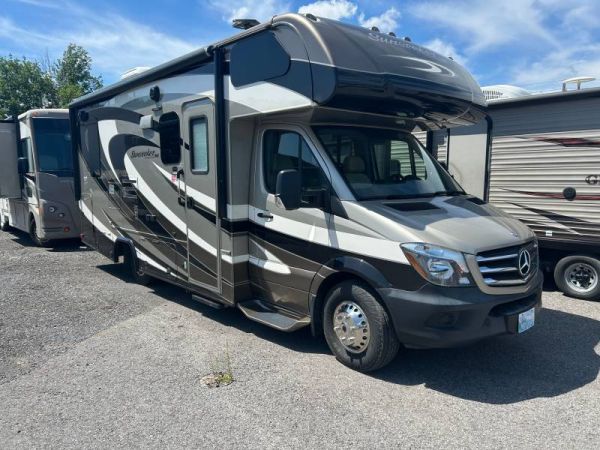 A6029 Occasion Forest River Sunseeker MBS24 2017 a vendre1