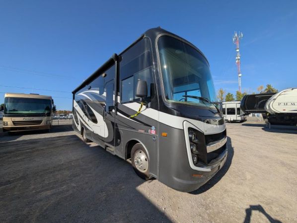 A5806 Occasion Entegra Vision 31V 2020 a vendre1