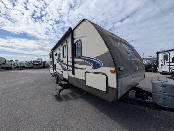 C09A Occasion Crossroads Sunset Trail ST240BH 2014 a vendre1