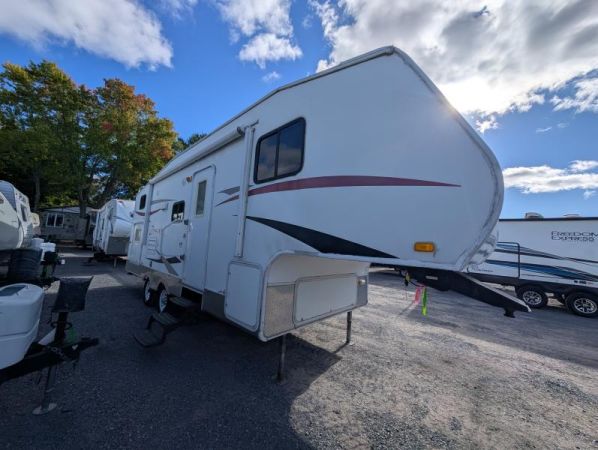 AA5853 Occasion Crossroads Zinger 250BH 2010 a vendre1