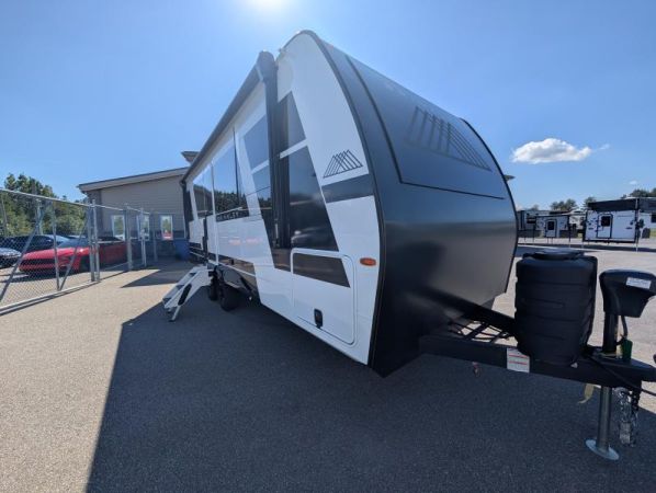 BM6058 Neuf Brinkley Model I I235 2026 a vendre1