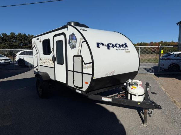 A6040-1 Occasion Forest River R-Pod 107C 2024 a vendre1