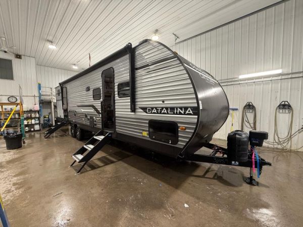 BM6121 Neuf Coachmen Catalina 323BHDSCKL 2026 a vendre1