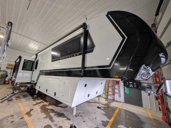 BM6178 Neuf Brinkley Model Z Z3600 2026 a vendre1