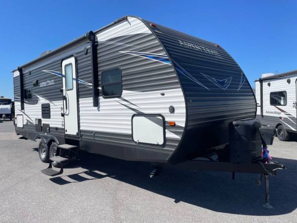 A22033B Occasion Dutchmen Aspen Trail 2460RL 2019 a vendre1