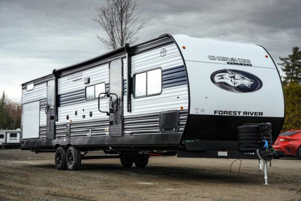 SH22637 Neuf Forest River Cherokee Wolf Den 301BH 2026 a vendre1