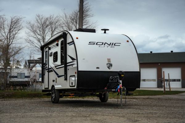 B22452B Occasion Venture RV Sonic Lite 150VRK 2020 a vendre1