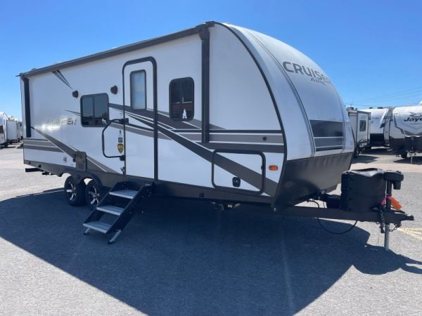 A5889A Occasion Crossroads Cruiser 22MRK 2023 a vendre1