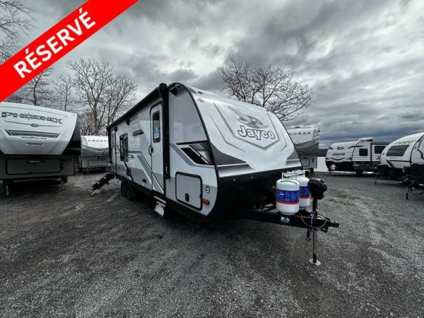 QC517 Neuf Jayco Jay Feather 23RK 2025 a vendre1