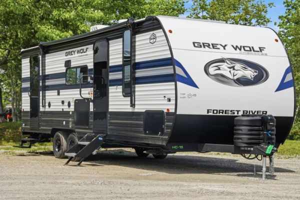 SH22649 Neuf Forest River Cherokee Grey Wolf 23DBH 2027 a vendre1