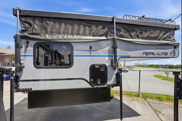 6110TR Neuf Palomino Real Lite 1604 2026 a vendre1