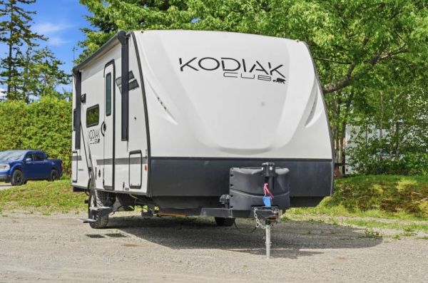 B6011A Occasion Dutchmen Kodiak 199RK 2022 a vendre1