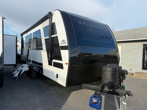 QC622 Neuf Brinkley Model I I235 2027 a vendre1