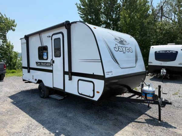 QC620 Neuf Jayco Jay Feather 17BHSL 2027 a vendre1