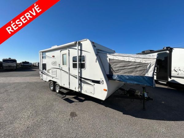 A9847A Occasion R-Vision Trail Cruiser 21RBH 2007 a vendre1