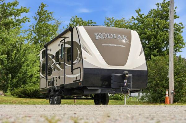 B22012A Occasion Dutchmen Kodiak 240BHSL 2017 a vendre1